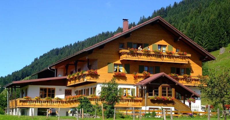 Randonner avec une ferme-auberge à mi-chemin, le vrai levier