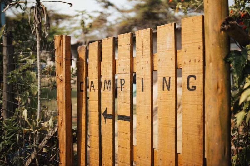 Camping romantique en couple : le week-end nature parfait